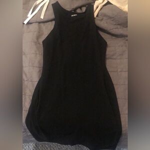 L tight black dress